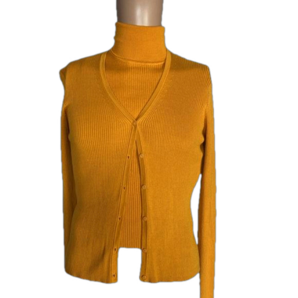 City silk NWT two piece